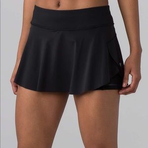 Lululemon quick pace skirt